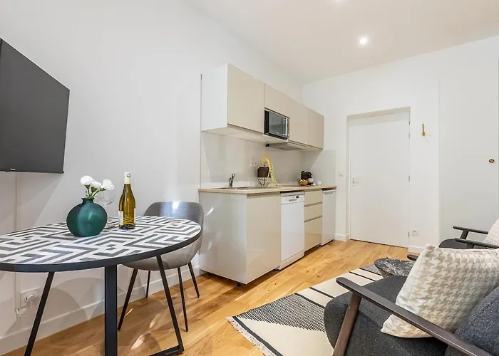 0#2people#wagram#1bedroom#ternes 公寓 巴黎